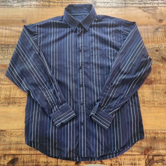 🔵BUGATCHI shirt for men - Picture 2 of 6